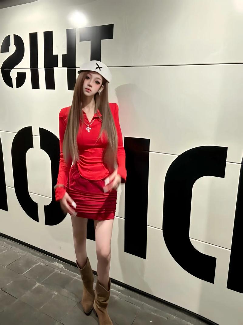 中国大陆女rapper18岁欢迎您